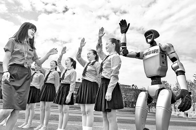 推进教育数字化治理 用制度为教师减负赋能