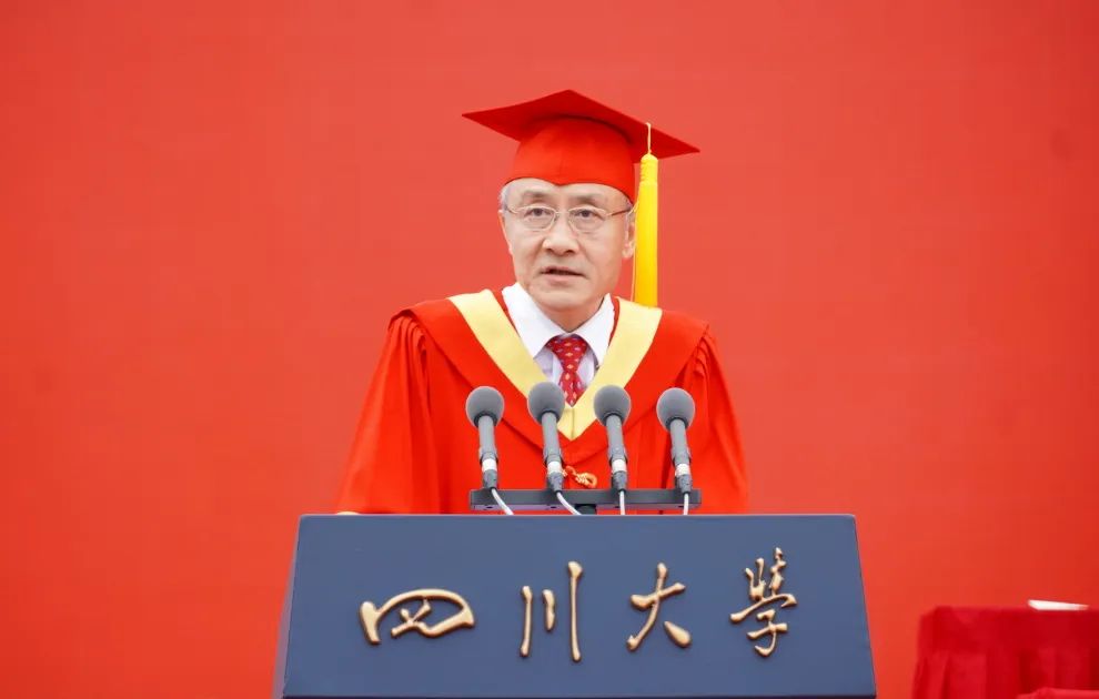 华体育官网毕业季高校校长金句频出哪句最戳中你的心(图6)