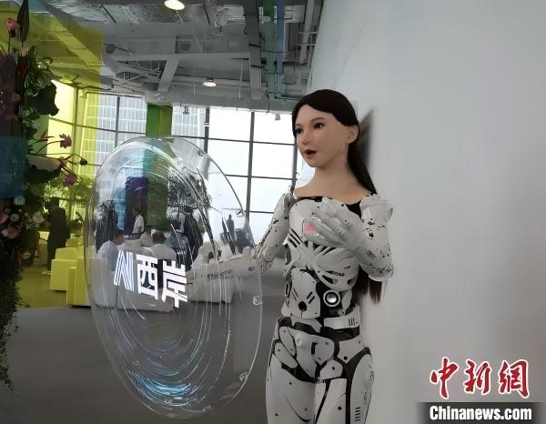 上海徐汇西岸的AI TOWER,吸引人工智能企业“筑巢”。 朱亮 摄