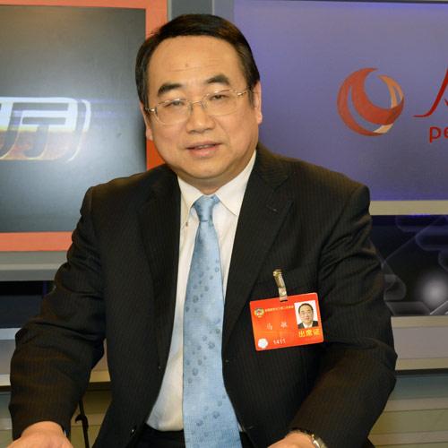 政协委员马敏：关注 “双一流”大学和教育精准扶贫