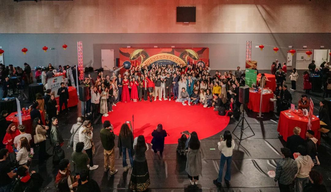 全西中国学联组织新春联欢会,以非遗纽带搭建中西青年交流桥梁 - 神州学人网