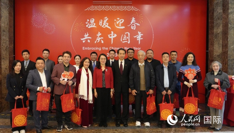 2月5日，中国驻越南大使馆举办2026年“温暖迎春·共庆中国年”新春招待会。人民网记者白晓川摄