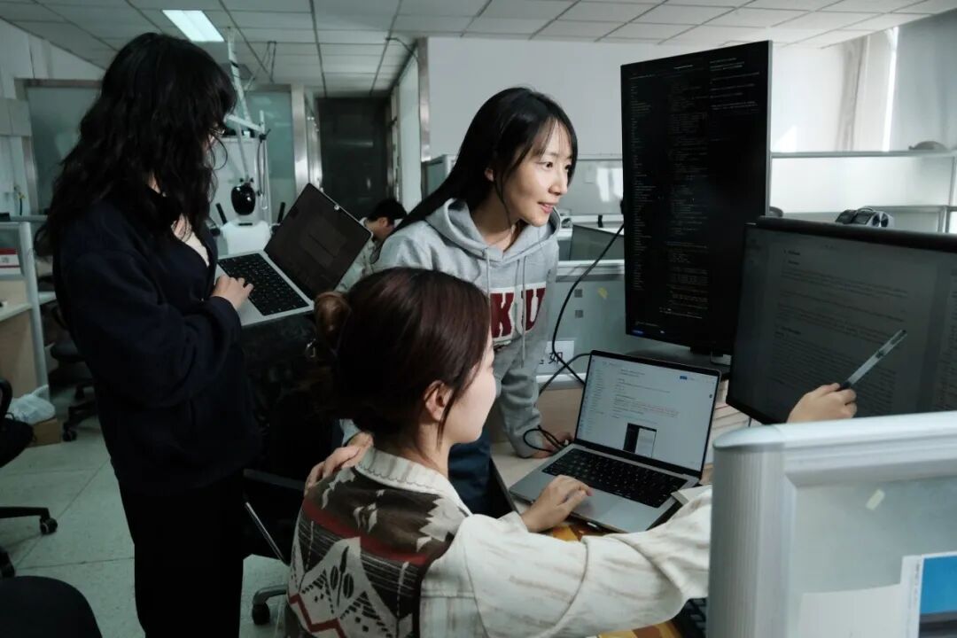 仉尚航：一夜站票来北大的女孩17年后成为AI科学家(图7)