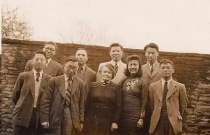 1951.jpg