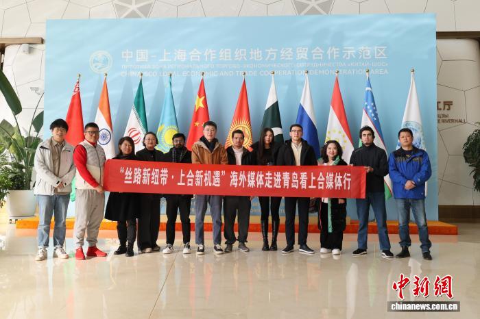 尊龙凯时人生就是博搭|非你莫属张文文|建人文交流新平台 海外